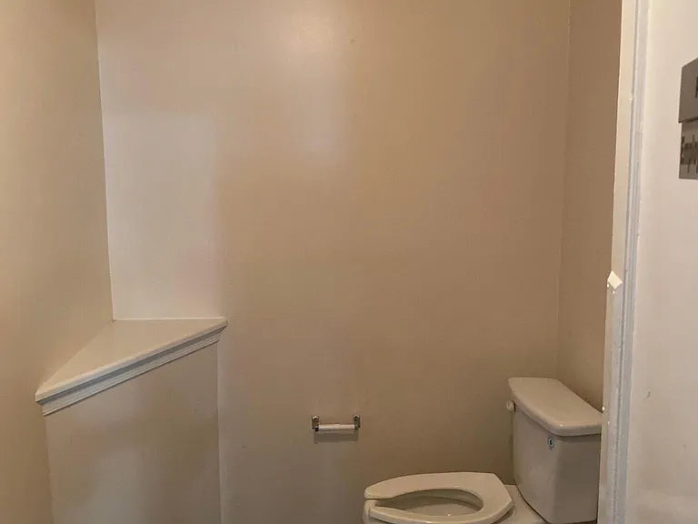 141 N 5th St #COMMERCIAL SPACE — Photo 10
