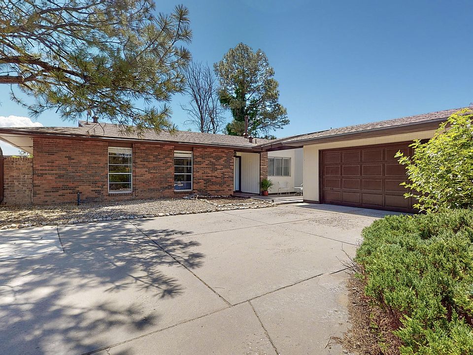 1st image of 10024 Treasure Ct NW