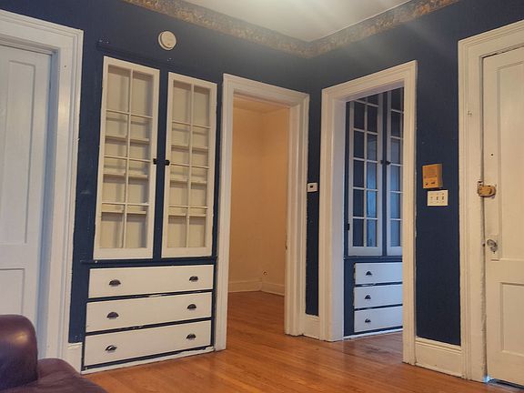 5th image of 275 Elm St APT 2