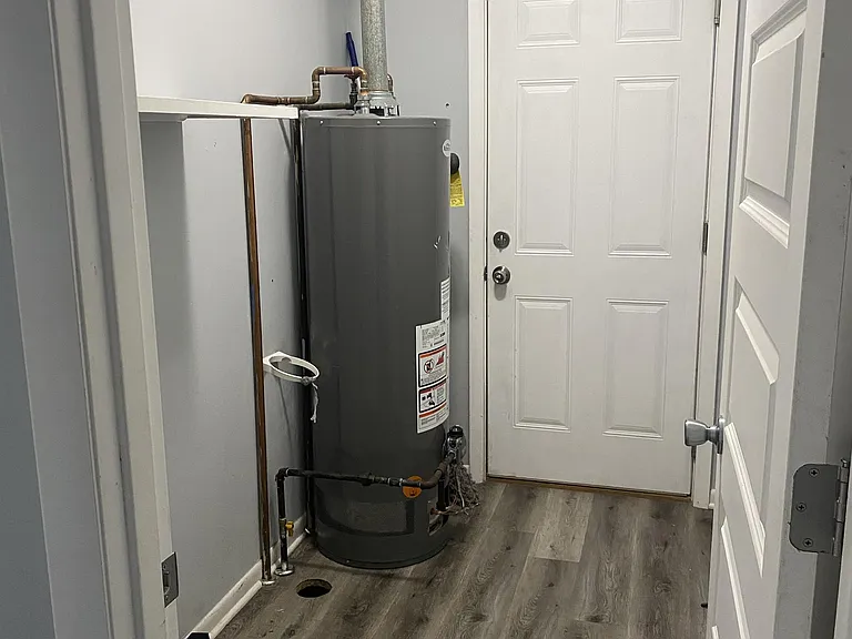 108 Tara Ct — Photo 10
