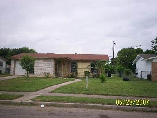 1st image of 1139 Highland Oaks Dr