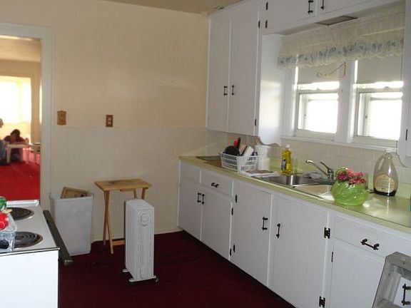 3rd image of 310 Arcade Ave