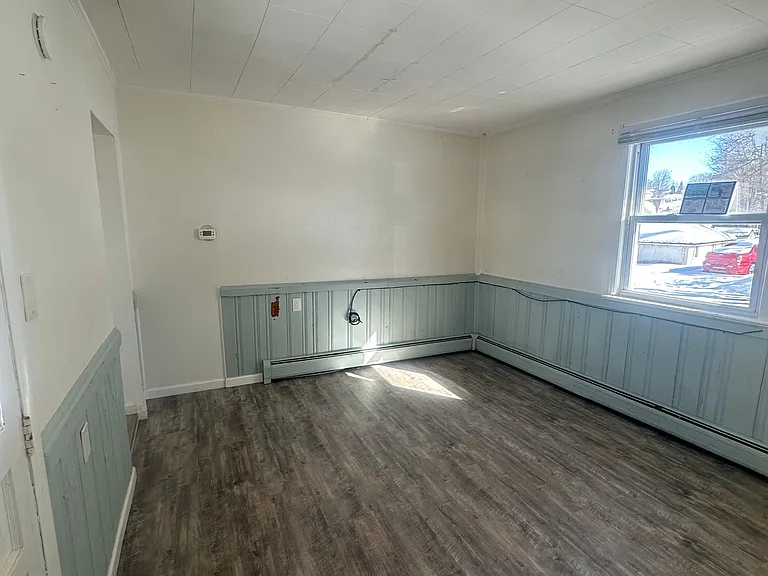 16 Main St #C — Photo 8