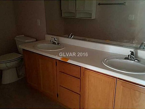 4th image of 3400 Cabana Dr Unit 1132