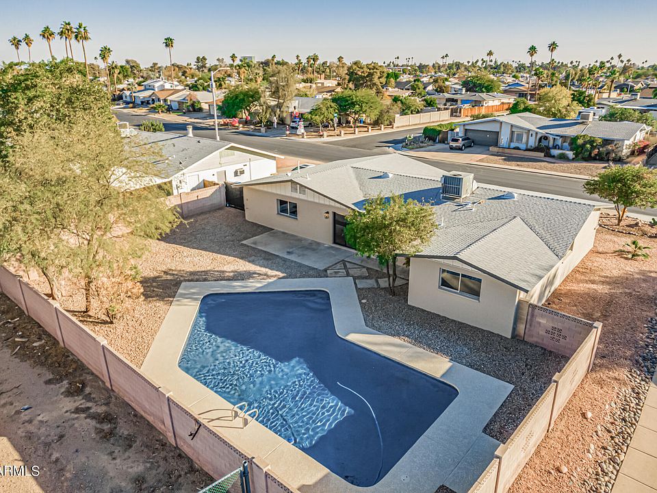 1st image of 2256 W CATALINA Avenue