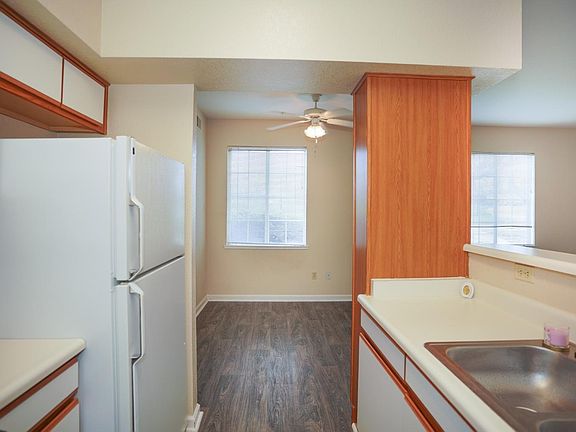4th image of 885 Halidon Way APT 1514