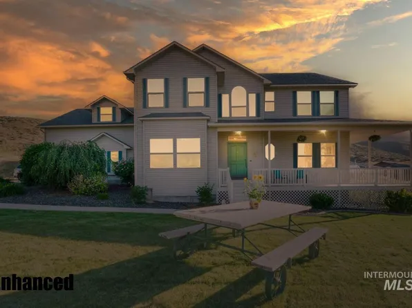 7055 Horse Haven Ln, Emmett, ID 83617