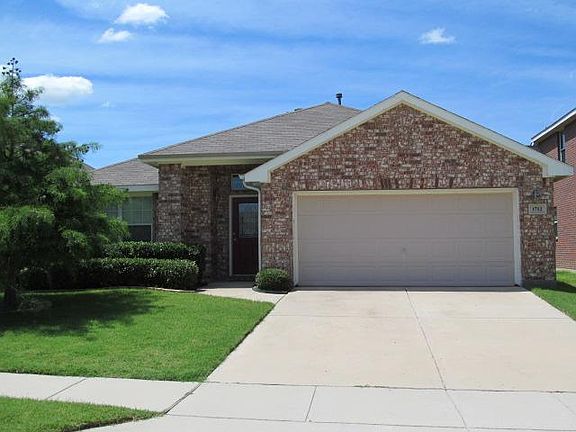 4th image of 1712 Kittyhawk Dr