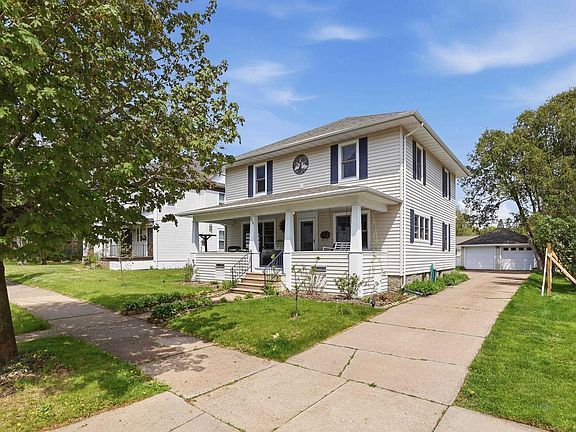 3rd image of 906 STEUBEN STREET