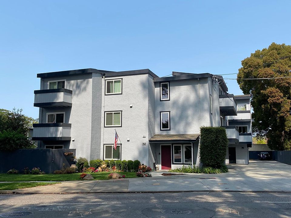 1st image of 828 El Camino Real APT 4