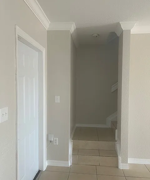 17106 SW 138th Ct — Photo 2