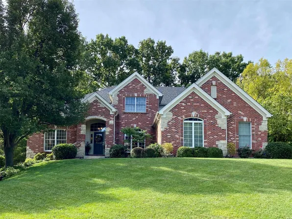 629 Wyndham Crossing Cir, Saint Louis, MO 63131