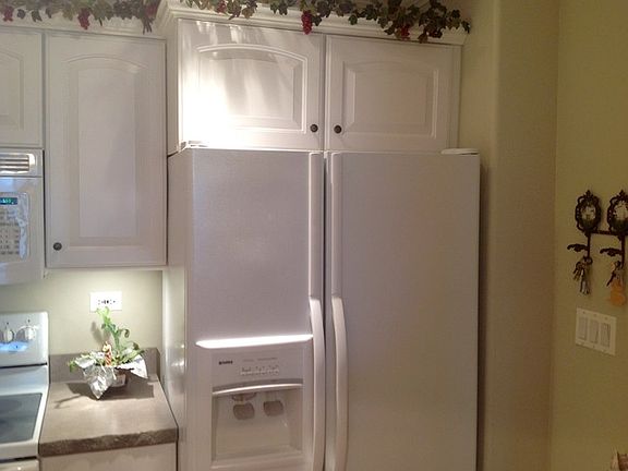 4th image of 1747 W Crystal Ln Unit 709