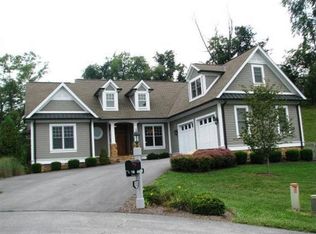 23226 Ridge Crest Ct, Bristol, VA 24202