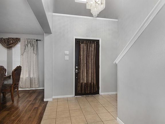 5th image of 2226 Trinity Park Ct