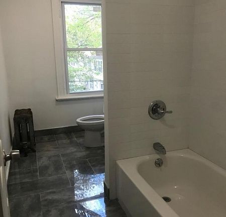 4th image of 410 Park Ave