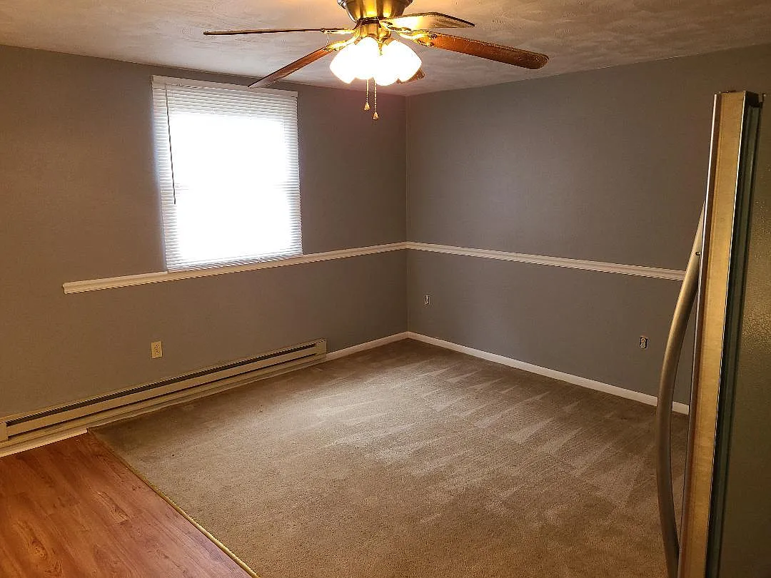 Building Photo - 214 Greenside Ave #4