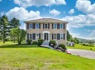 95 Jennison Rd, Milford, NH 03055