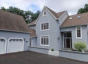 3rd image of 26 Coventry Ln