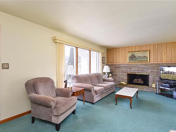 2nd image of 3845 Monaca Ave