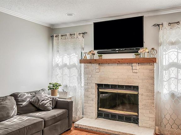 5th image of 5619 Winter Garden Ct