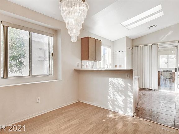 5th image of 4596 Coronado Hills Way