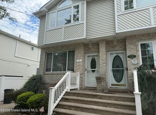 276 Barnard Ave, Staten Island, NY 10307