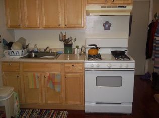 1331 Snyder Ave #2R, Philadelphia, PA 19148