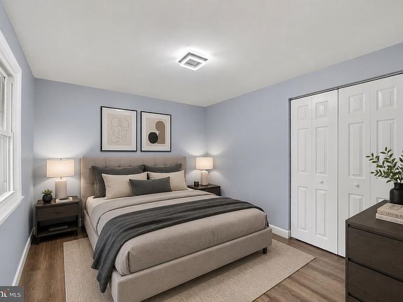 5th image of 3604 Halloway N