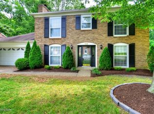 703 Creekvalley Rd, Middletown, KY 40243