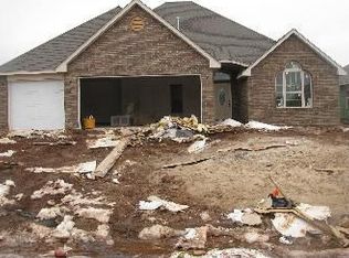 2405 NW 153rd St, Edmond, OK 73013