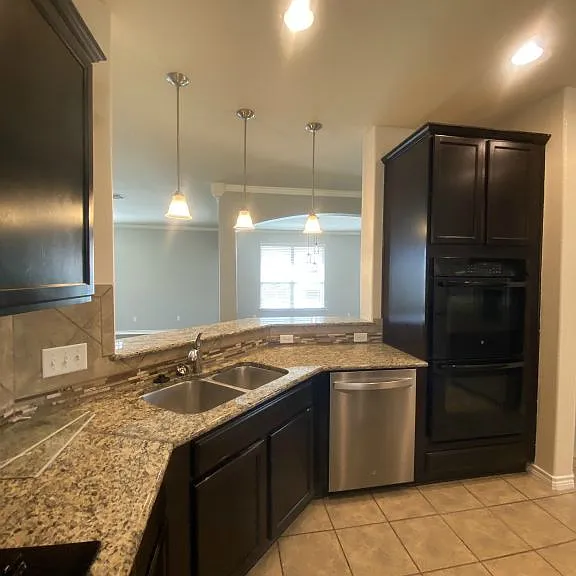 806 Terra Cotta Ct — Photo 10
