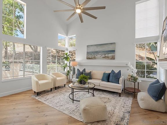 5th image of 12636 Springbrook Dr Unit E