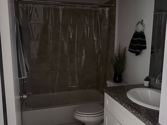 5th image of 14630 Plummer St #102