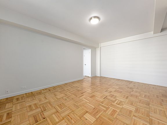3rd image of 2265 5th Ave APT 3D