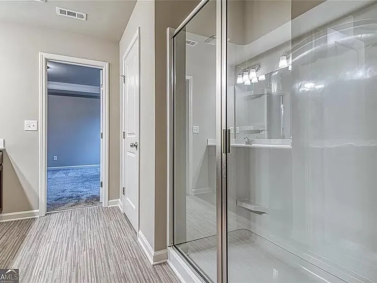 3041 Westgate Park Dr — Photo 12