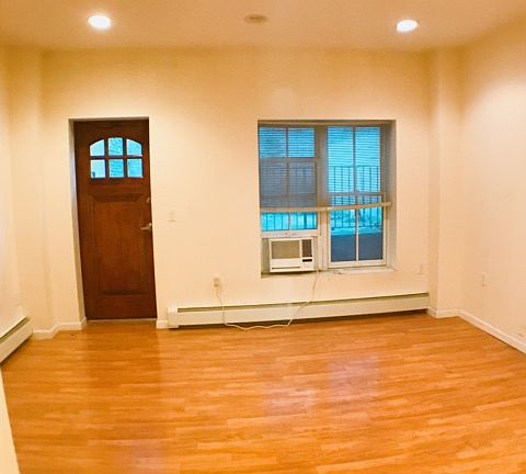 4th image of 254 E 33rd St APT 1N