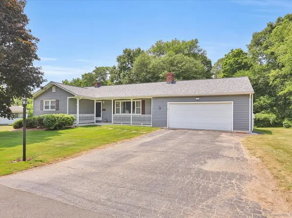 67 Algin Drive, Middlebury, CT 06762