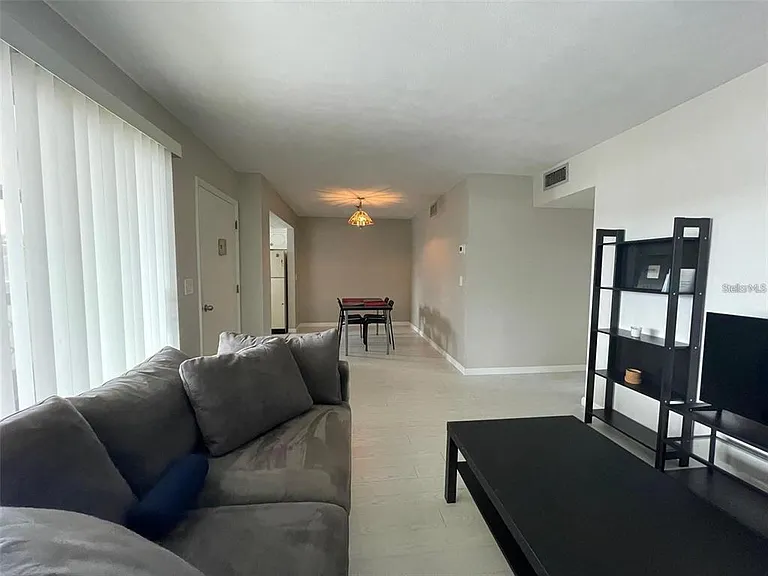 1221 Drew St #A21 — Photo 4