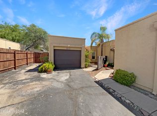 4321 W Pyracantha Dr, Tucson, AZ 85741