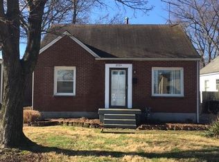 2924 Cannons Ln, Louisville, KY