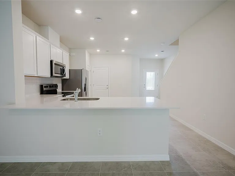 3239 Canyon Bay Point — Photo 10