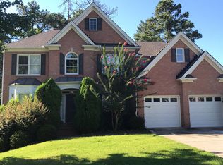 817 Summer Forest Dr, Suwanee, GA 30024