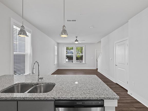 4th image of 3510 Corder Dr #36010203