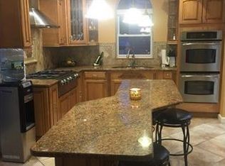 114 Hillside Rd, Elizabeth, NJ 07208