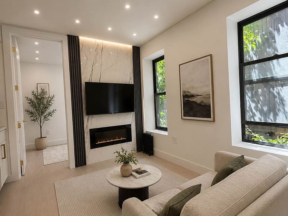 1st image of 28 Bedford St APT 5