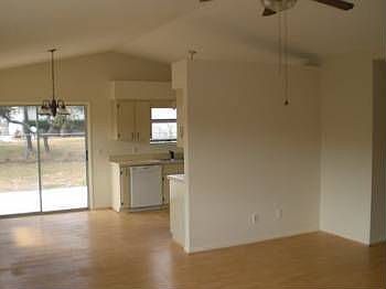 5th image of 11717 Lakeview Dr