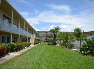 1834 Shore Dr S APT 1, South Pasadena, FL 33707