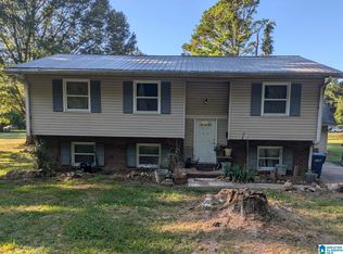 944 Willman Rd, Talladega, AL 35160