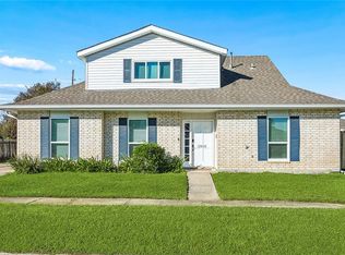 3801 Lake Trail Dr, Kenner, LA 70065